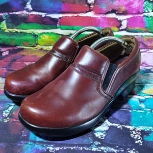 Ariat Sutter ATS Clogs Womens Size 8 B Cordovan Burgundy Leather Slip-On Loafers